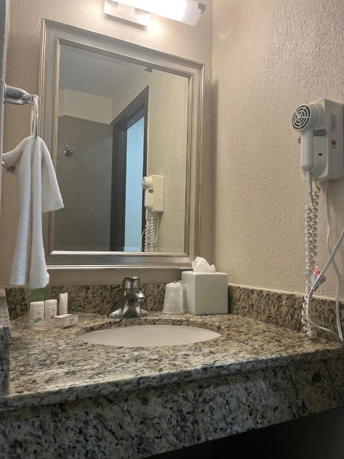 Holiday Inn Houston Sw-Near Sugar Land By Ihg Eksteriør bilde